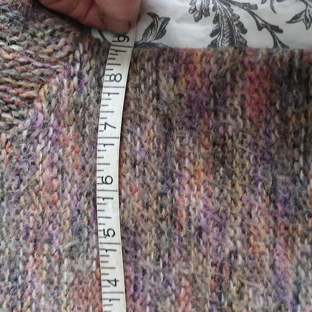 Mexx Sweater- Size medium - Picture 4 of 10